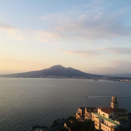 A Plane In The Sky Villa Castellammare di Stabia Exterior foto